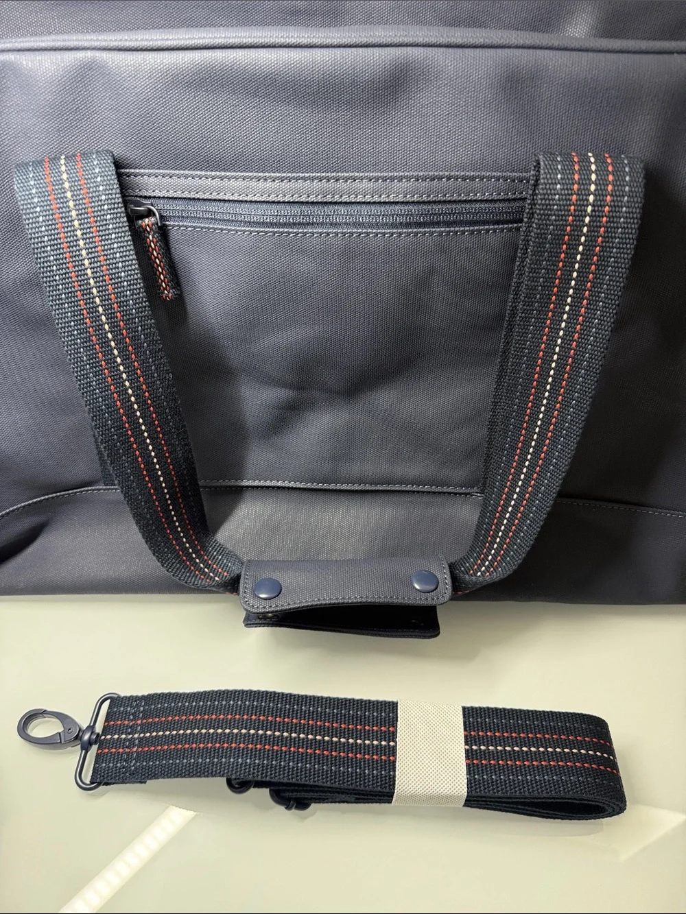 NEW Marine Layer Weekender Duffel Bag in Navy